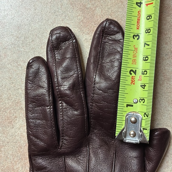 Nwot Coach Oxblood Butter Soft Leather Gloves Size 7 - Picture 10 of 14